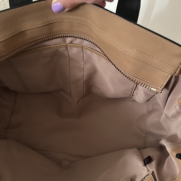 NWOT Coach cream with black Leather carryall - Picture 11 of 15